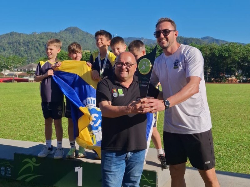 O CEJ foi novamente destaque no Festival Escolar Sub 10 com grandes resultados!